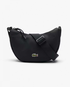 Borsa piccola nera a mezza luna Lacoste in nylon con logo applicato sul davanti e tracolla in tessuto
