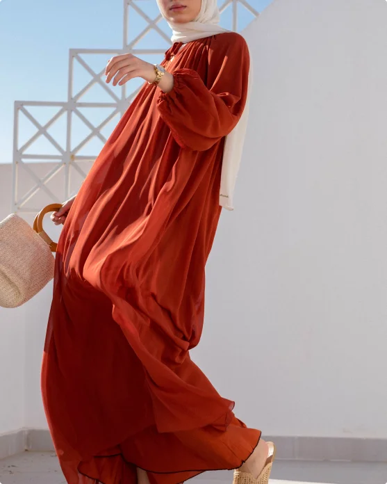 Appello classico: capi base bianchi per guardarobaTaupe XS